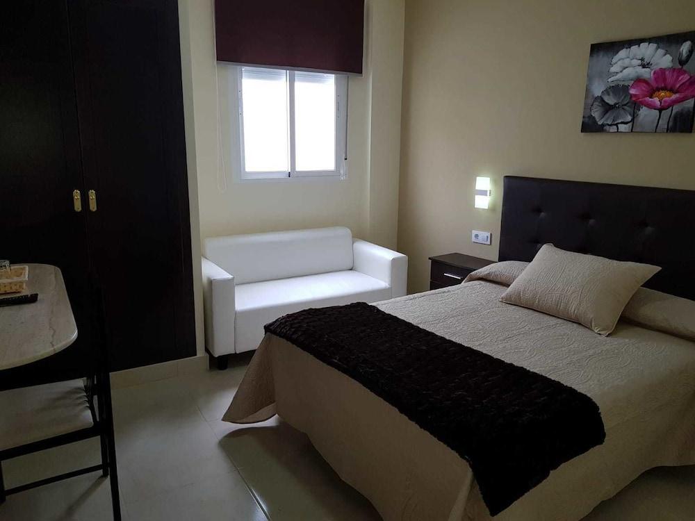 Hostal Malaga Arcos de la Frontera Zewnętrze zdjęcie
