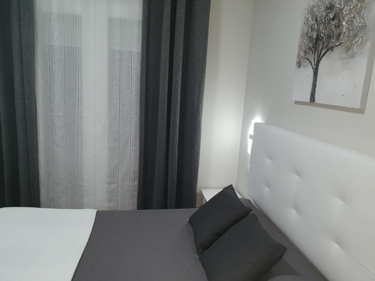 Hostal Malaga Arcos de la Frontera Zewnętrze zdjęcie