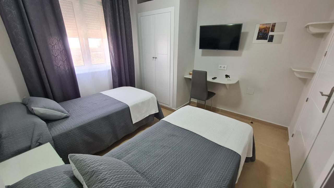 Hostal Malaga Arcos de la Frontera Zewnętrze zdjęcie